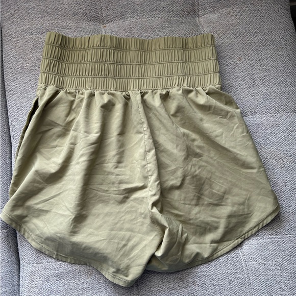 Nike Green Dri-FIT Shorts - Picture 3 of 3